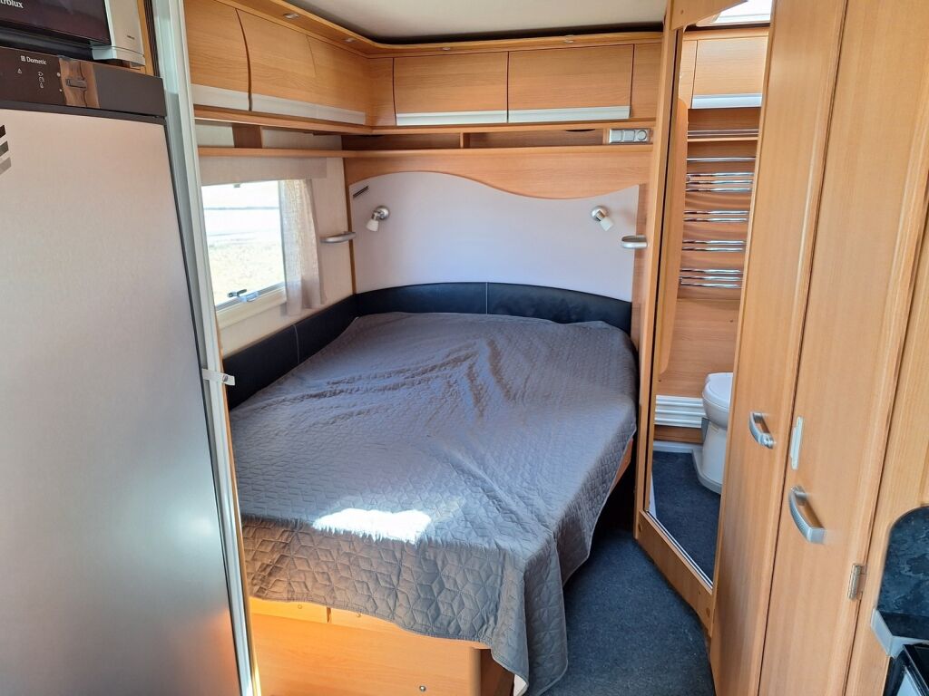 Cabby 620+ 2010 Valkoinen