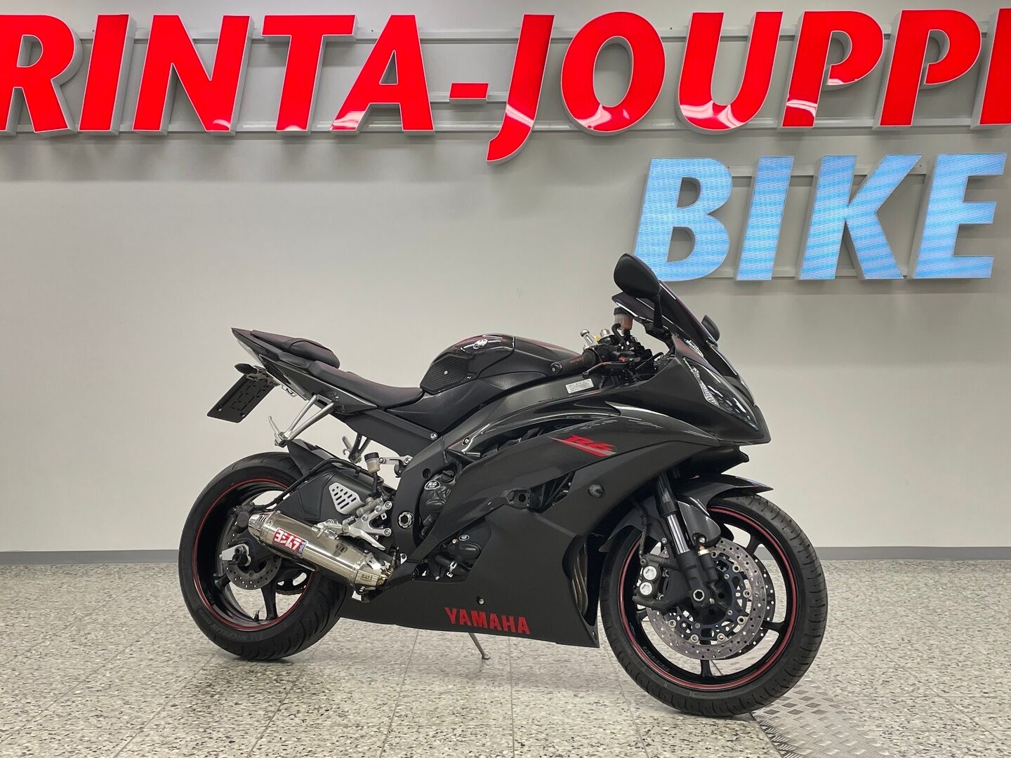 Yamaha YZF-R6