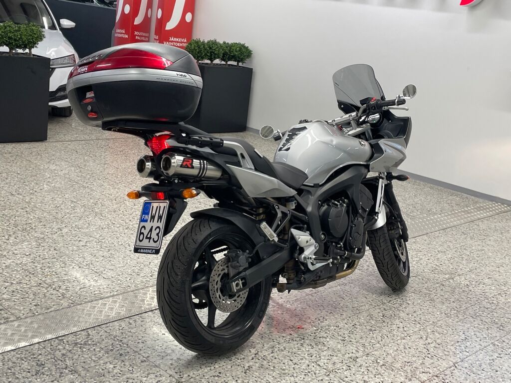 Yamaha FZ6-S 2009 