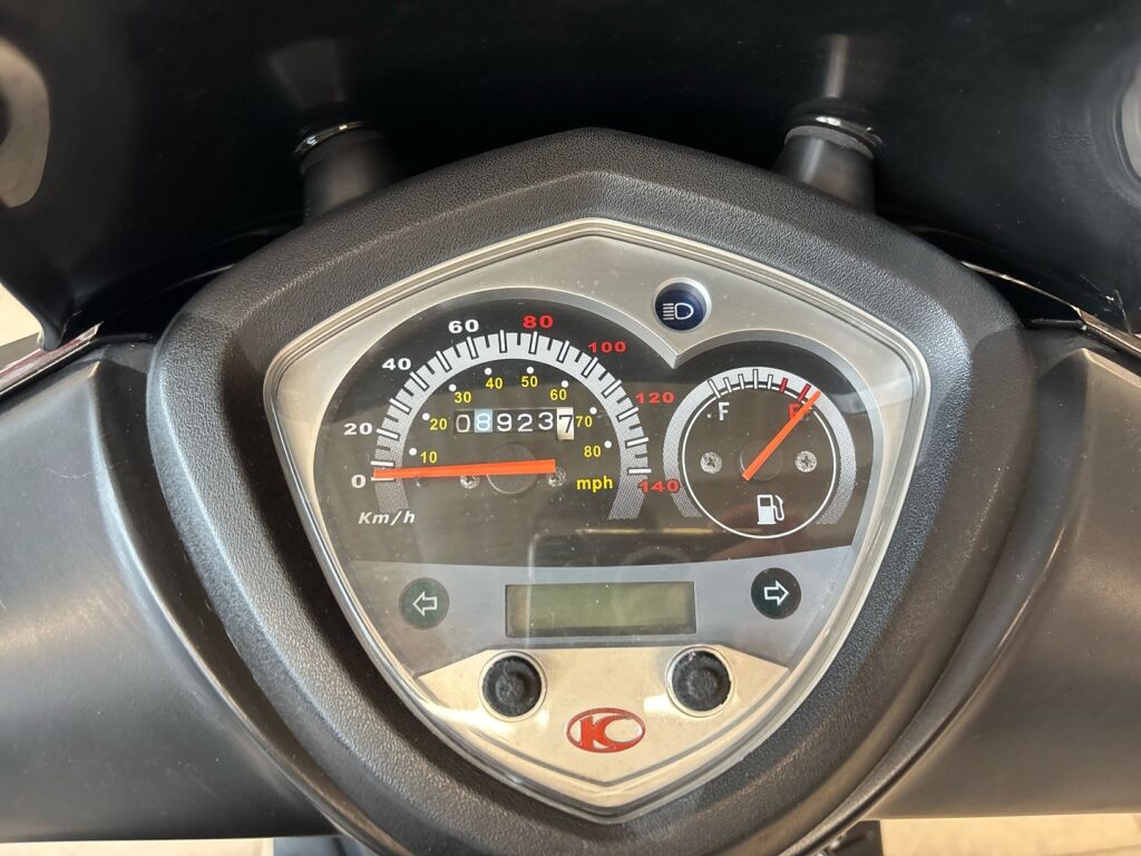 Kymco AGILITY 2008 Musta