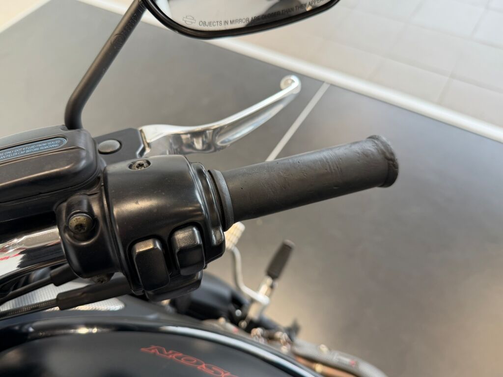 Harley-davidson VRSC 2008 