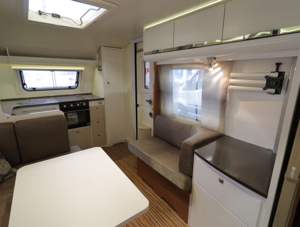 Adria ADORA 2012 AY O