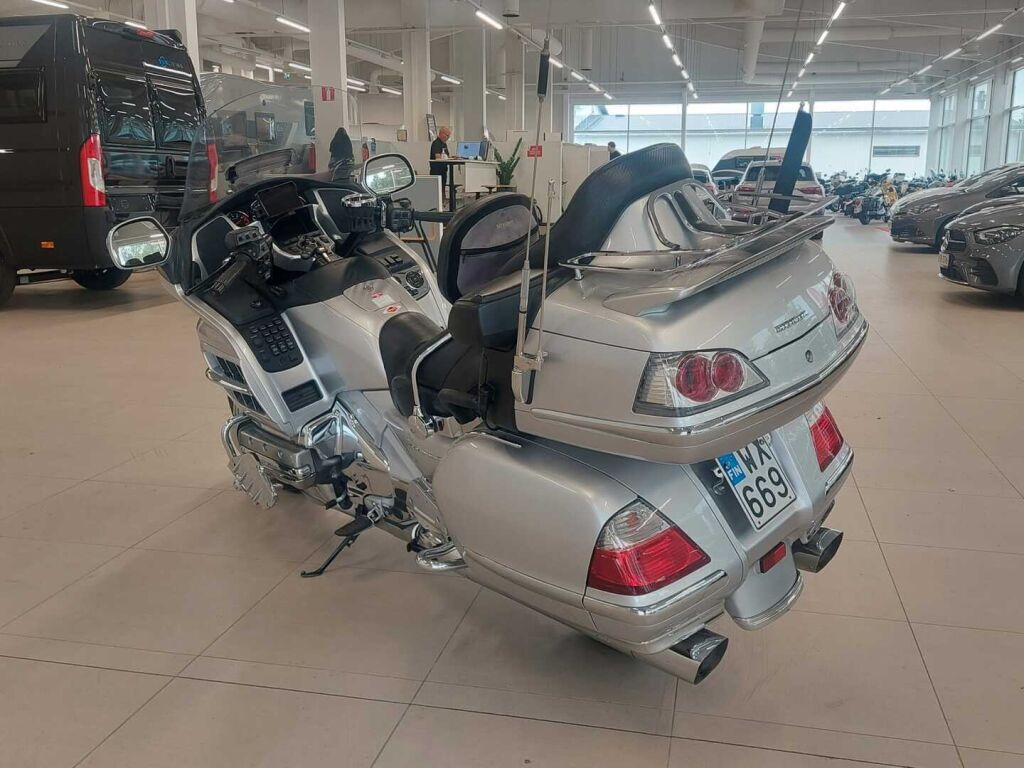 Honda GL 2007 
