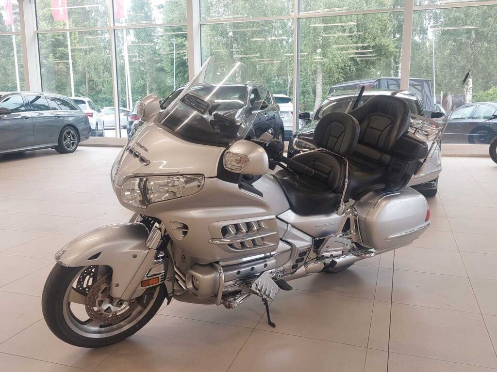 Honda GL 2007 
