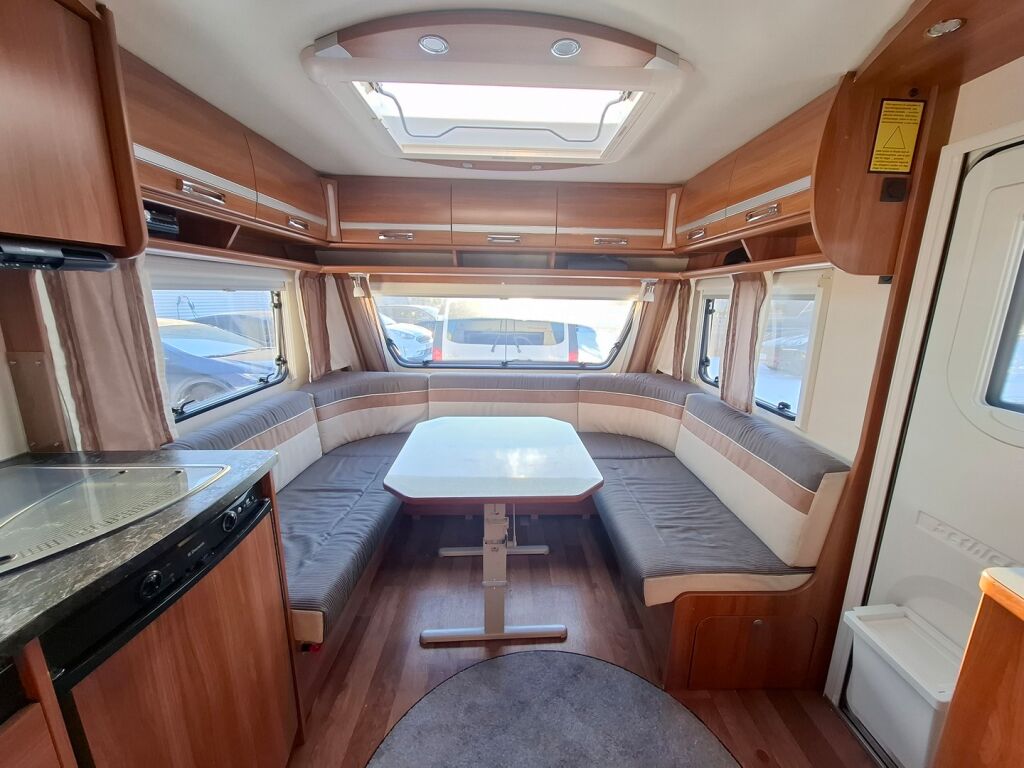 Dethleffs NOMAD 2011 Valkoinen