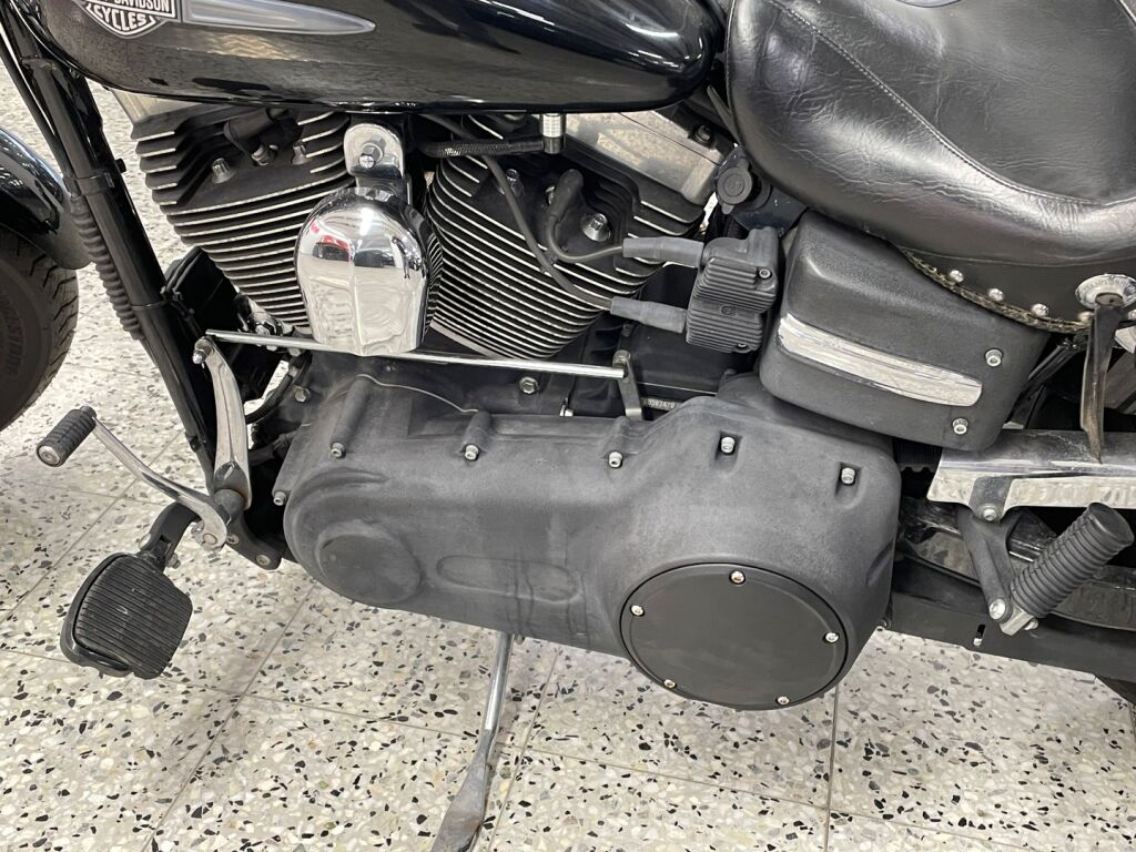 Harley-davidson DYNA 2008 