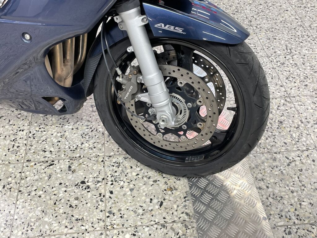 Suzuki GSF 2008 