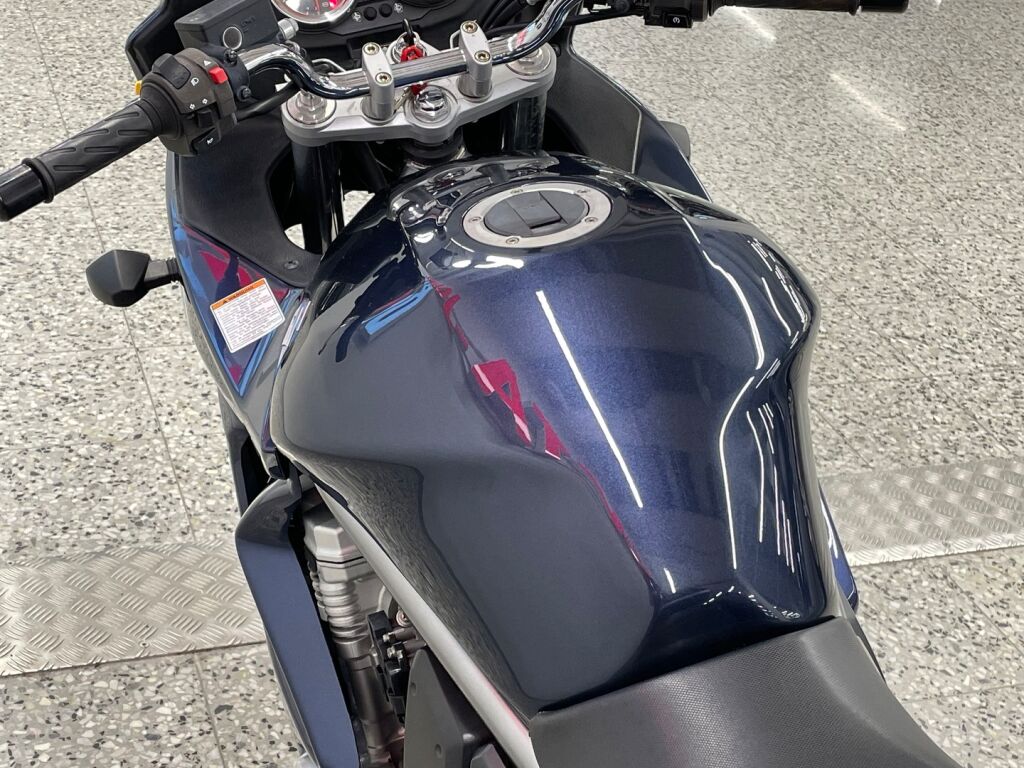 Suzuki GSF 2008 