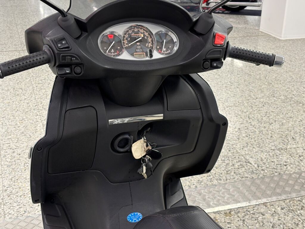 Piaggio X7 2008 