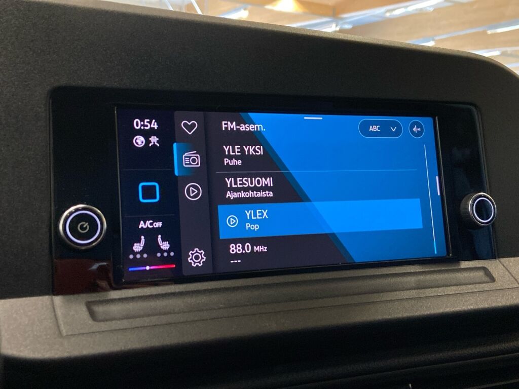 Volkswagen Caddy Maxi 2023 