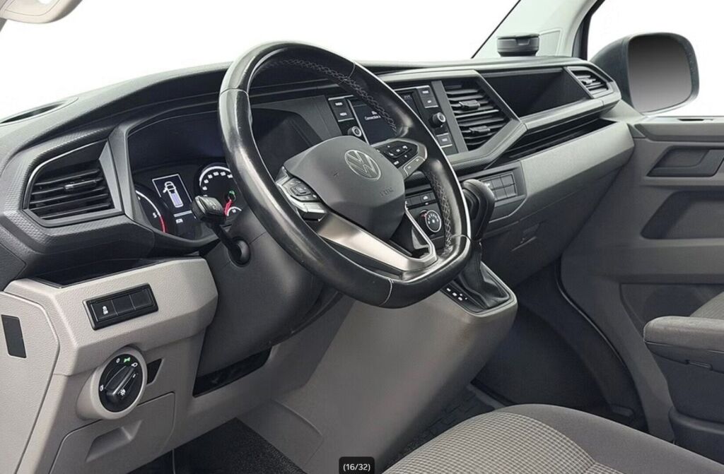 Volkswagen Transporter 2023 Hopea