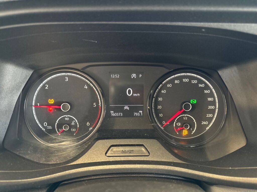 Volkswagen Transporter 2023 Hopea