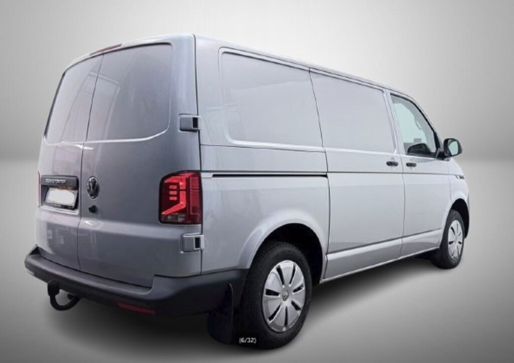 Volkswagen Transporter 2023 Hopea