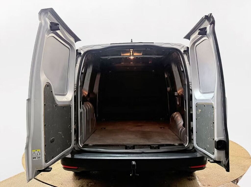 Volkswagen Caddy Maxi 2023 