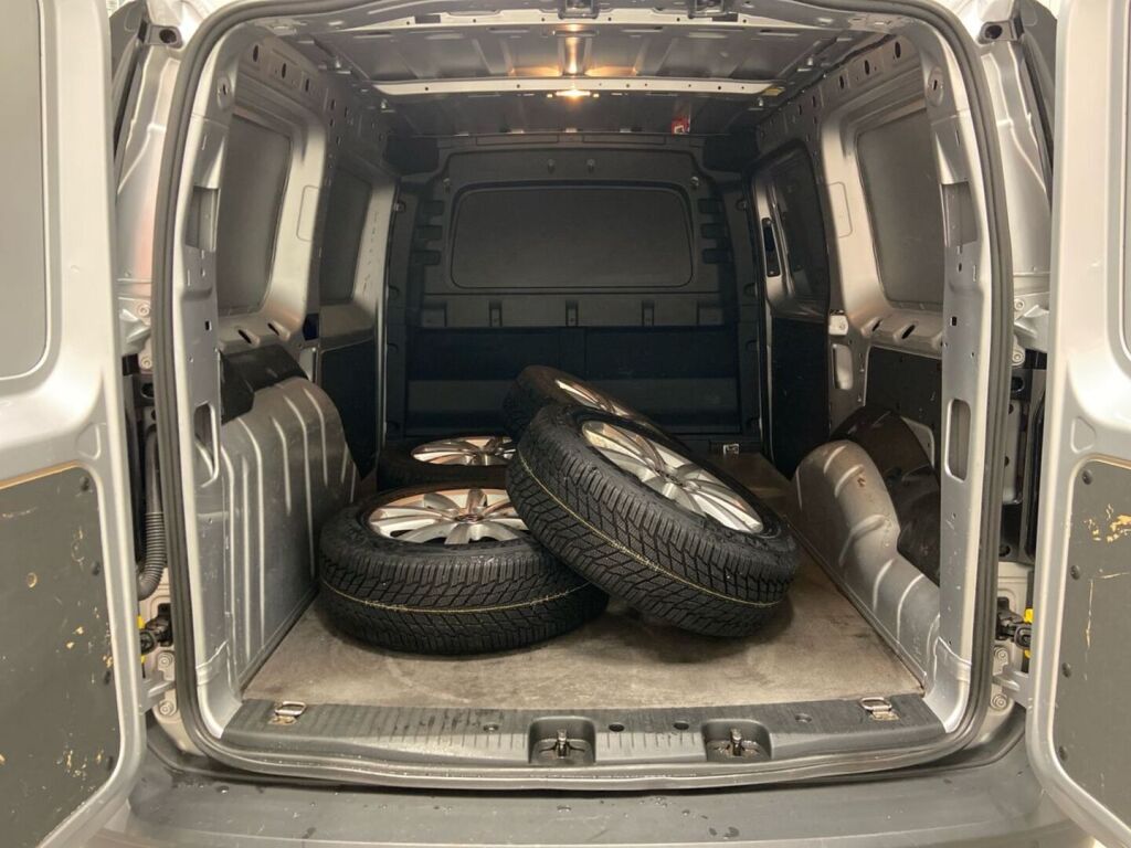 Volkswagen Caddy Maxi 2023 
