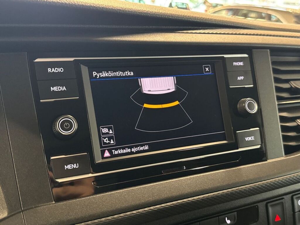 Volkswagen Transporter 2022 Valkoinen