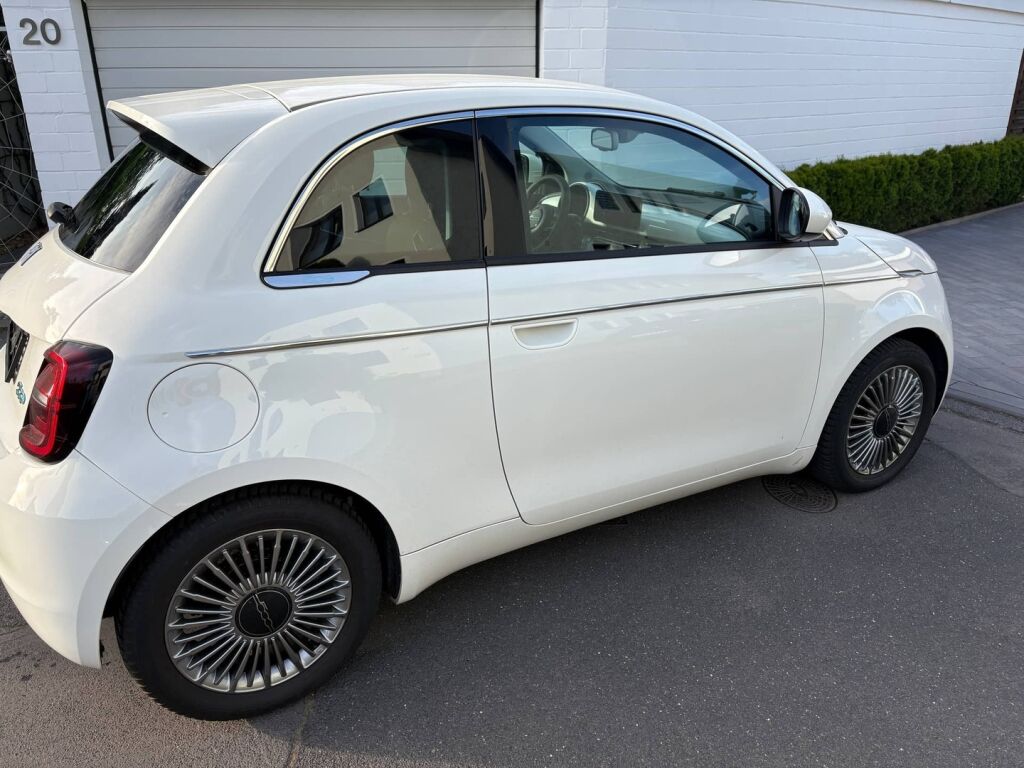 Fiat 500e 2023 