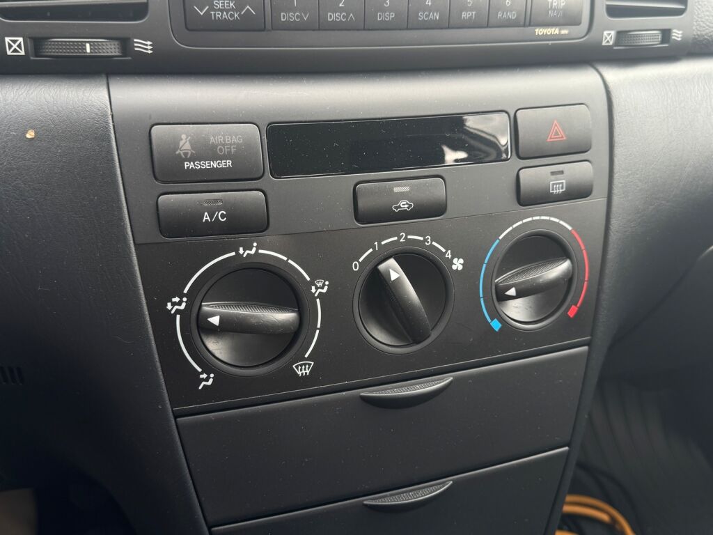 Toyota Corolla 2005 Hopea