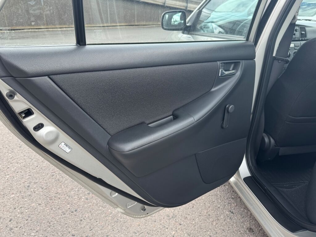 Toyota Corolla 2005 Hopea