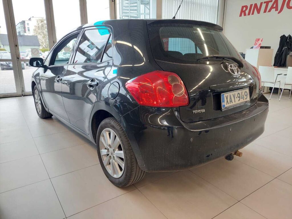 Toyota Auris 2007 Musta