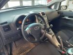 Toyota Auris 2007 Musta