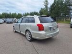 Toyota Avensis 2003 Hopea