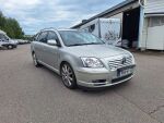 Toyota Avensis 2003 Hopea
