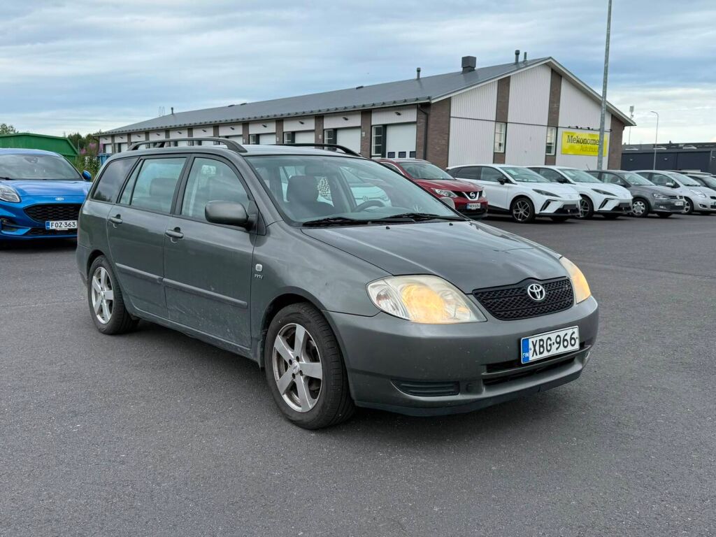 Toyota Corolla 2004 Harmaa