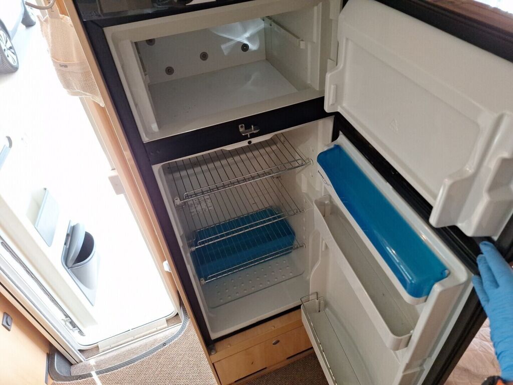 Dethleffs Globebus 2007 Valkoinen