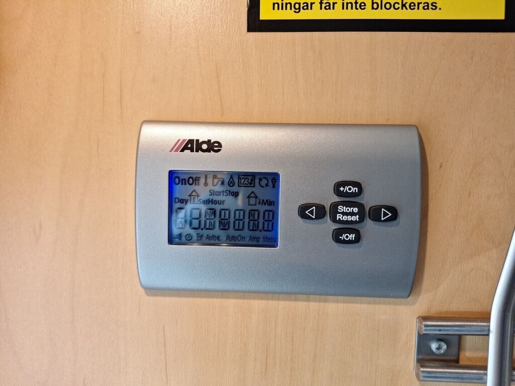 Dethleffs Globebus 2007 Valkoinen