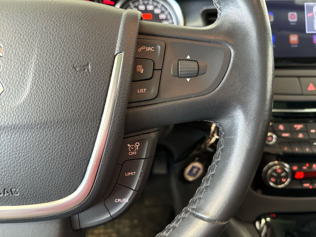 Peugeot 508 2011 Sininen