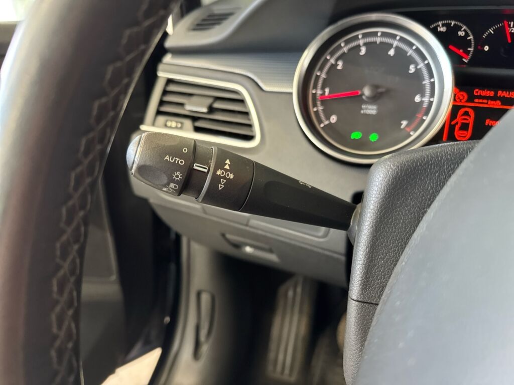 Peugeot 508 2011 Sininen