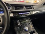 Lexus CT 2011 Punainen