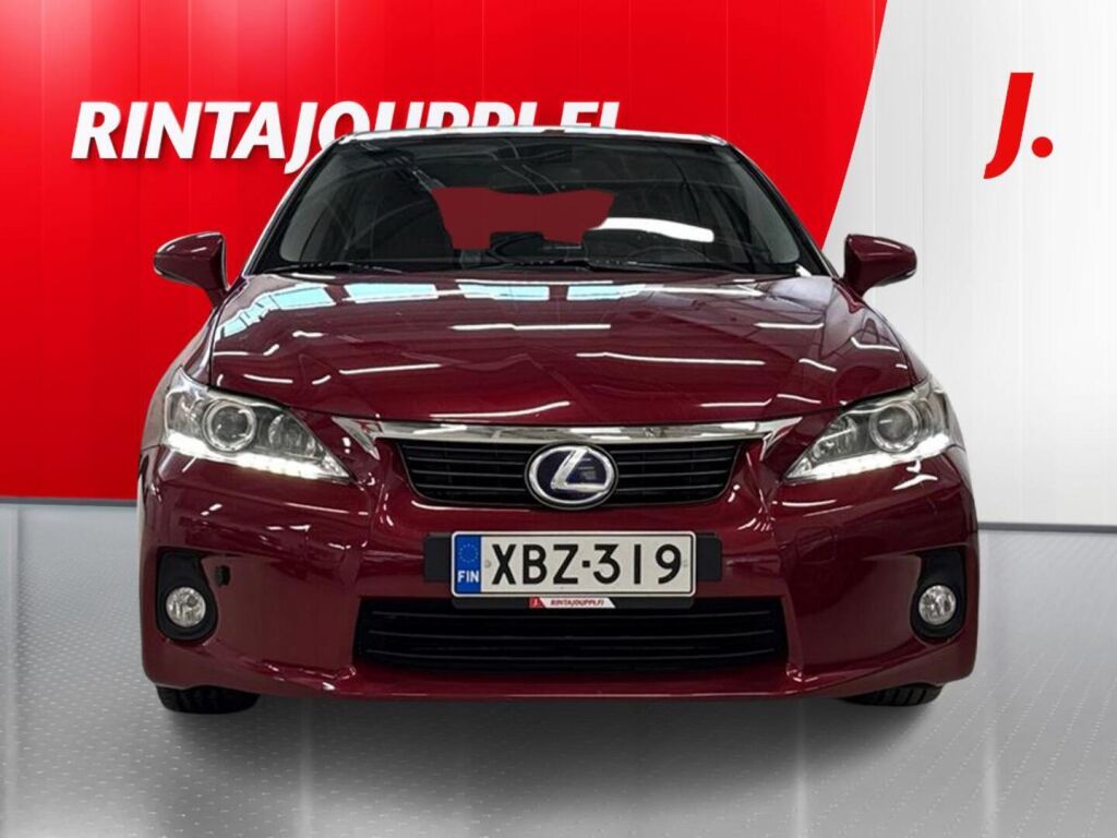 Lexus CT 2011 Punainen