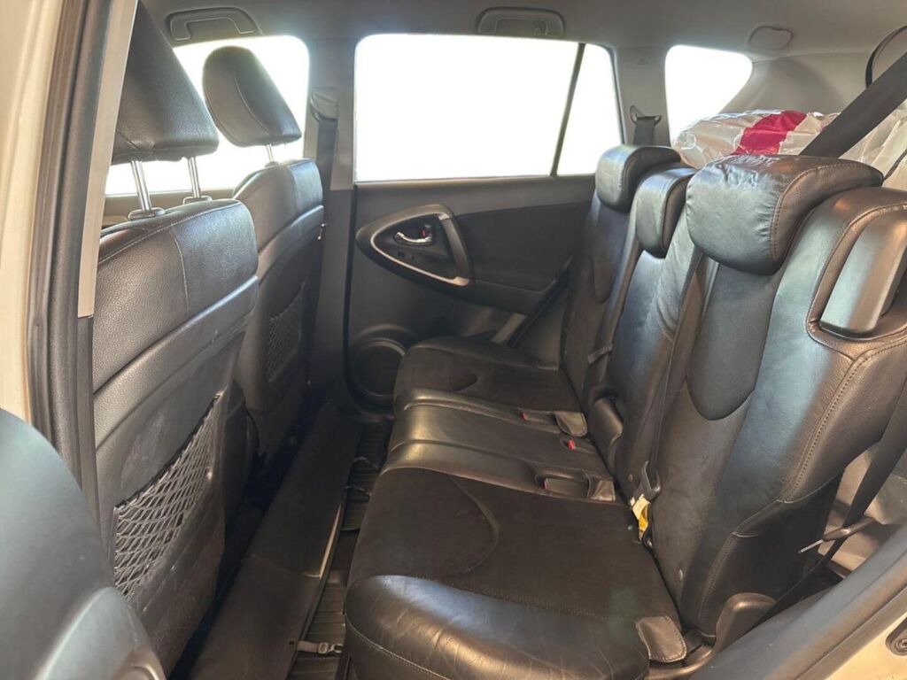 Toyota RAV4 2012 Valkoinen