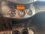 Toyota RAV4 2012 Valkoinen