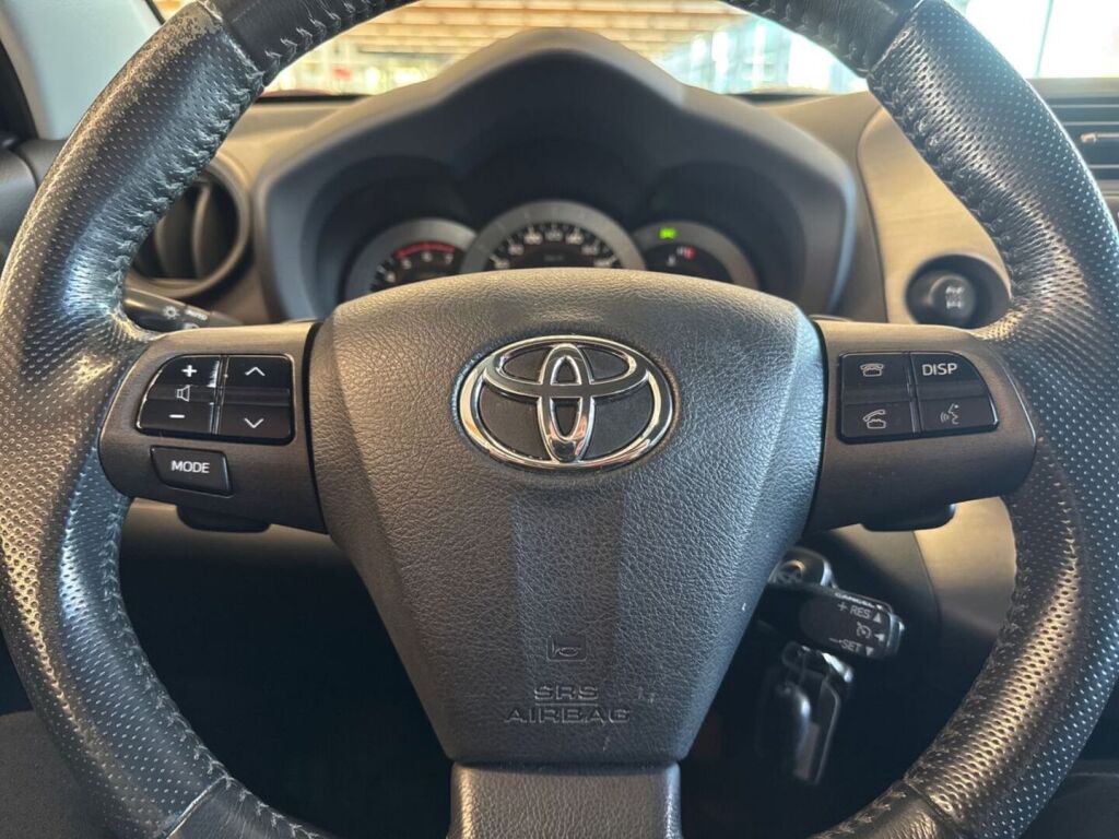 Toyota RAV4 2012 Valkoinen