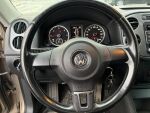 Volkswagen Tiguan 2011 Ruskea (beige)