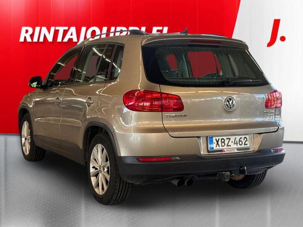 Volkswagen Tiguan 2011 Ruskea (beige)