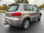 Volkswagen Tiguan 2011 Ruskea (beige)