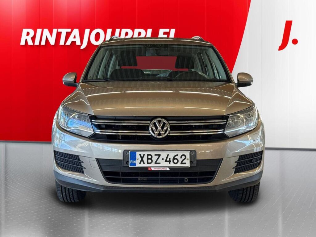 Volkswagen Tiguan 2011 Ruskea (beige)