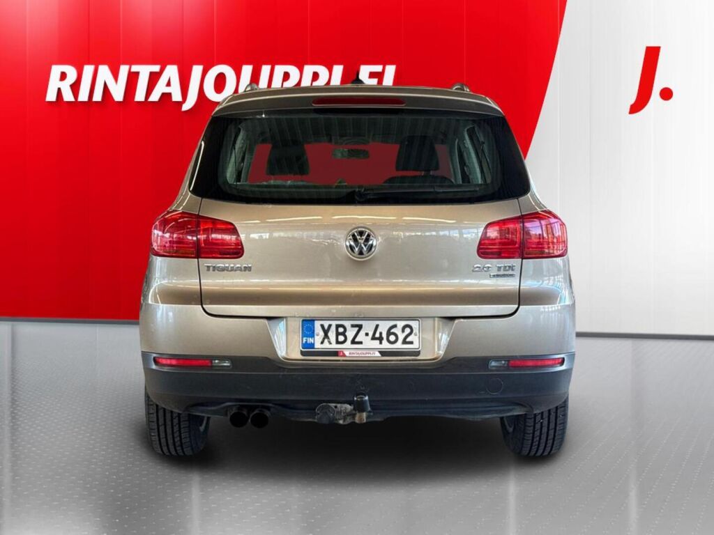 Volkswagen Tiguan 2011 Ruskea (beige)