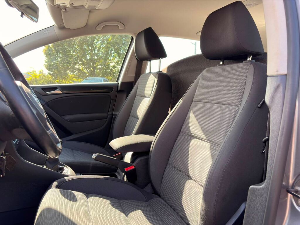 Volkswagen Golf 2012 Harmaa