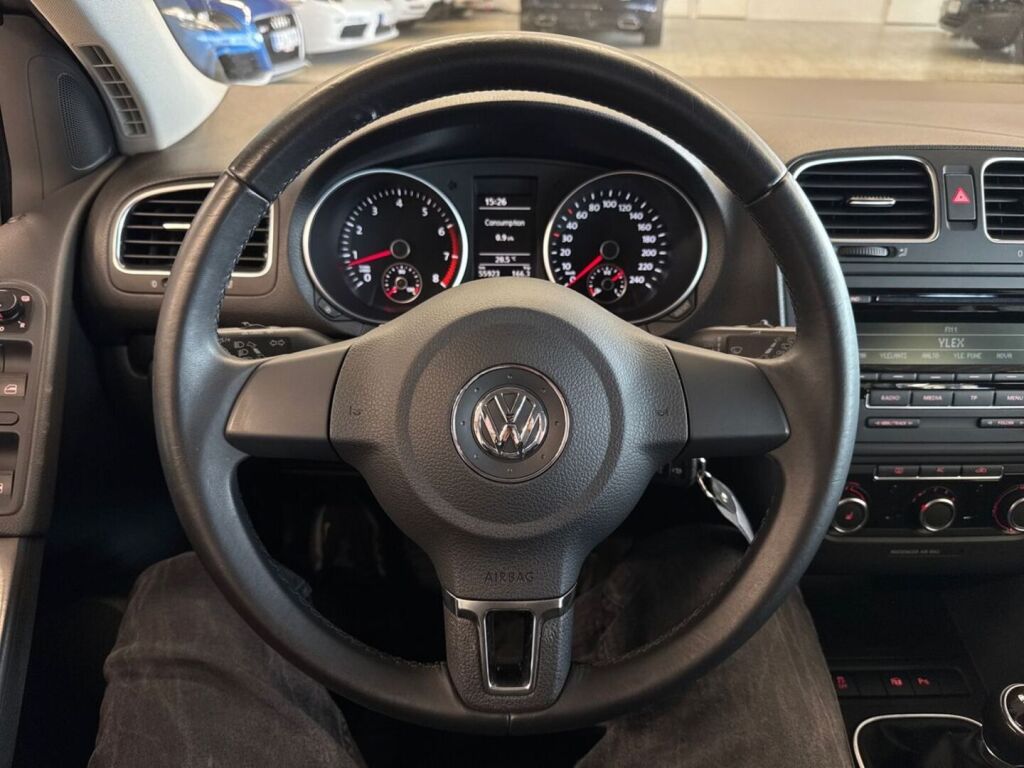 Volkswagen Golf 2012 Harmaa