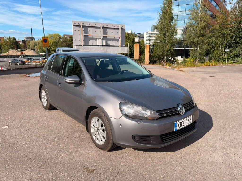 Volkswagen Golf 2012 Harmaa