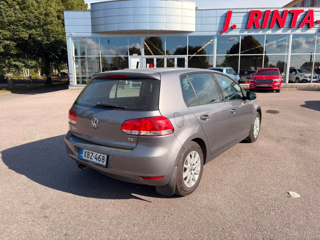 Volkswagen Golf 2012 Harmaa