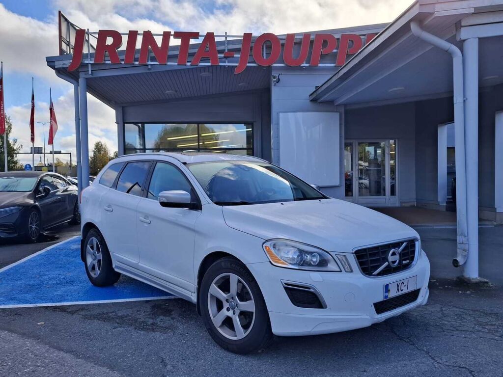 Volvo XC60 2012 Valkoinen