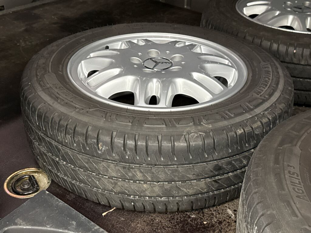 Mercedes-Benz Vito 2012 Harmaa