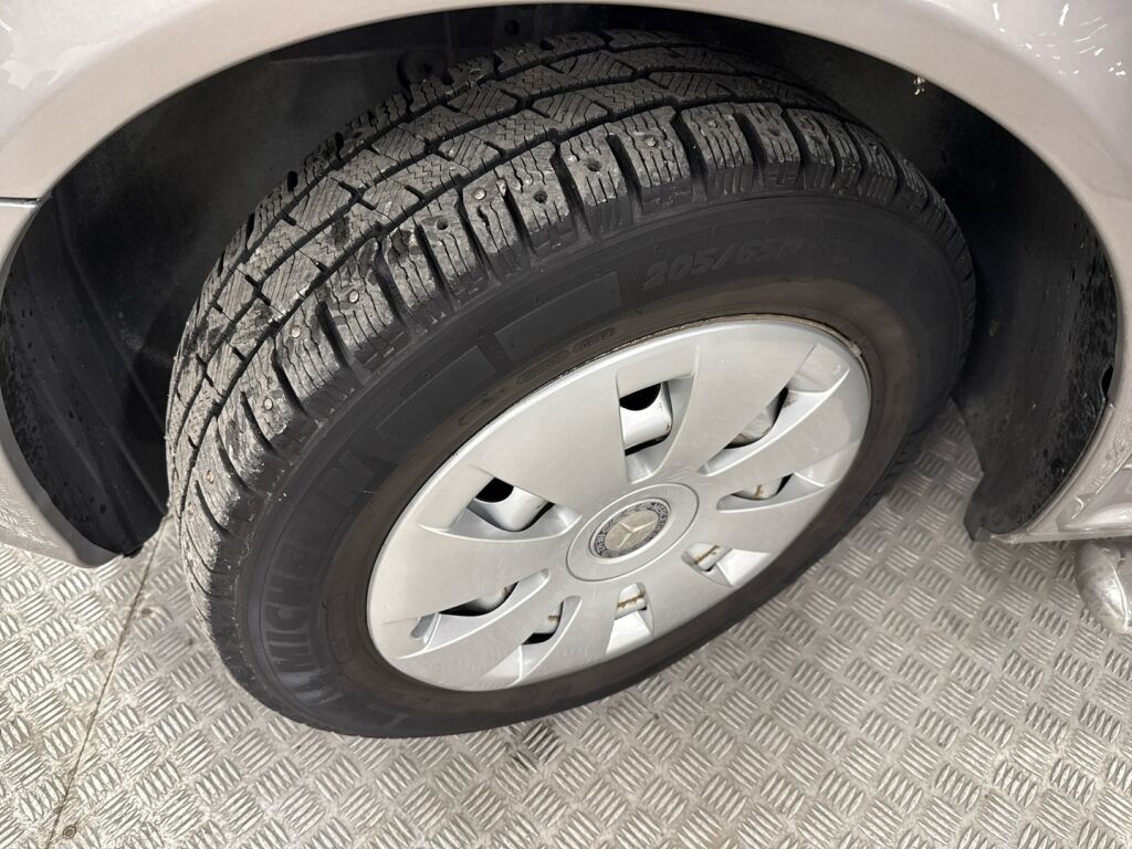 Mercedes-Benz Vito 2012 Harmaa