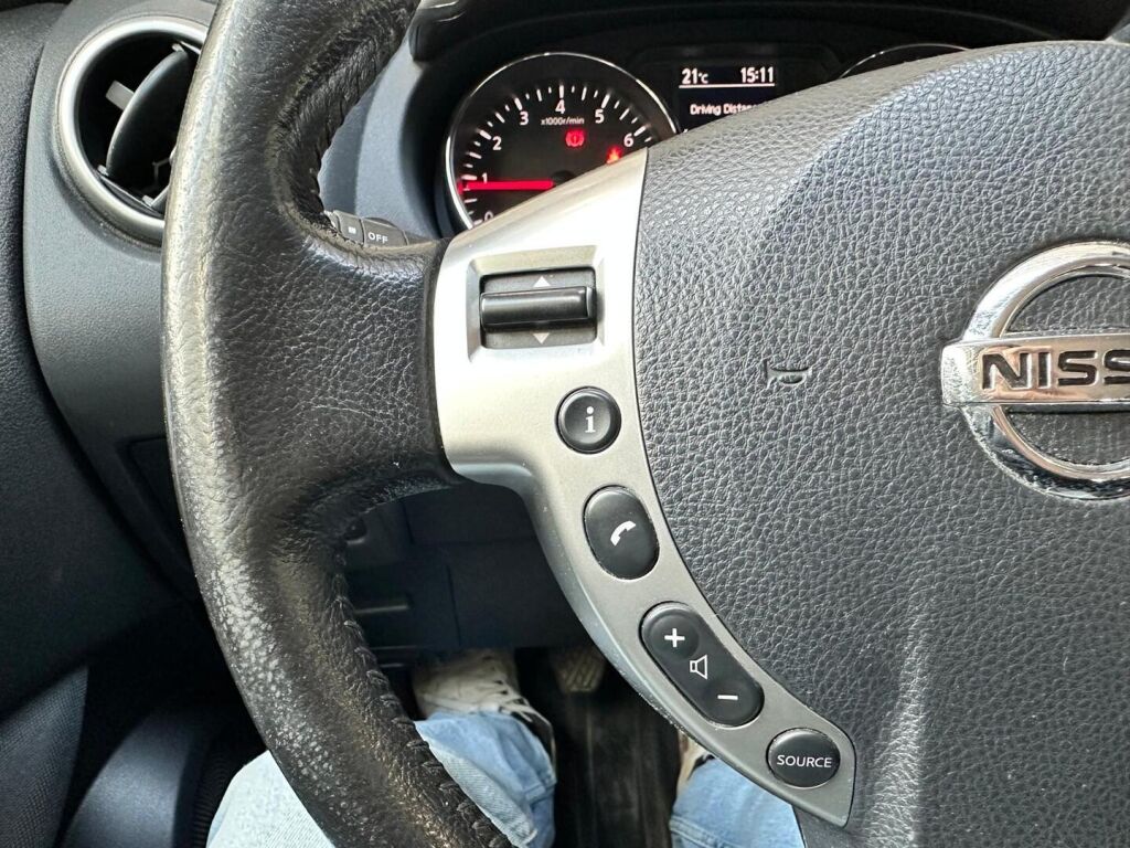 Nissan Qashqai 2011 Harmaa